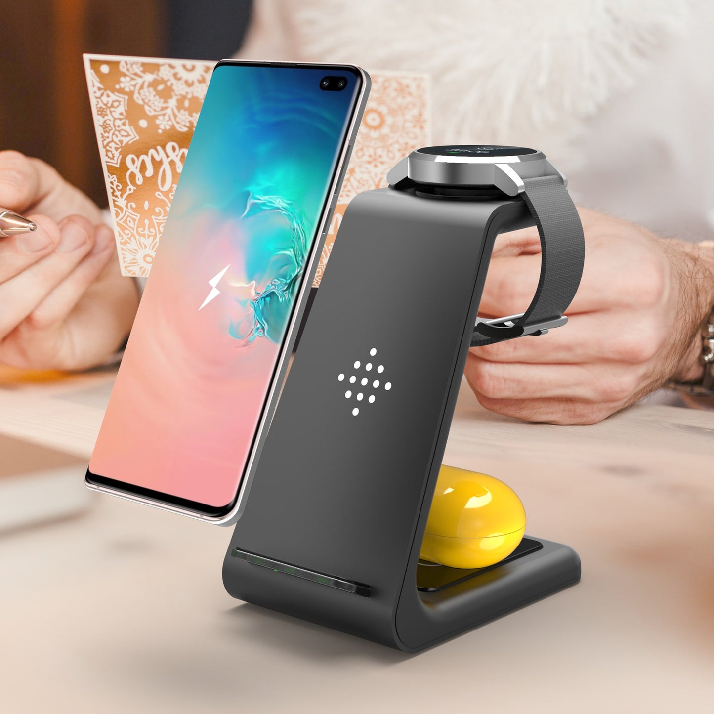 YF-T3 Black/White 3-in-1 Wireless Charger Dock - Apple 1.5m Cable